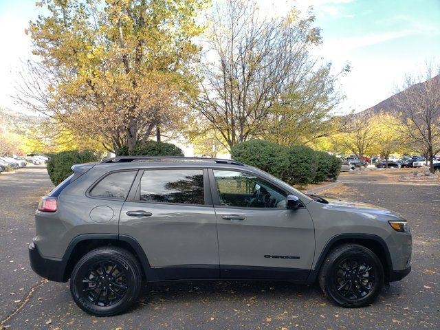 2023 Jeep Cherokee Altitude Lux