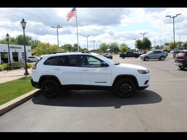 2023 Jeep Cherokee Altitude Lux