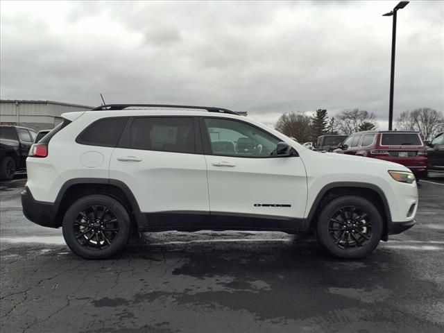 2023 Jeep Cherokee Altitude Lux