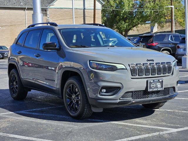 2023 Jeep Cherokee Altitude Lux