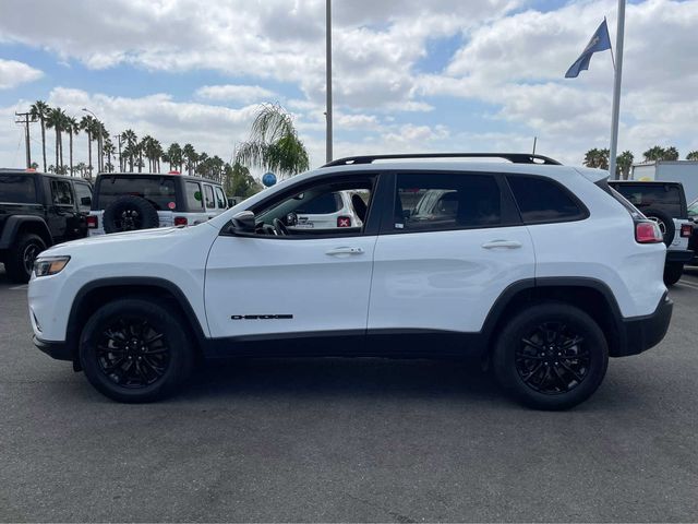 2023 Jeep Cherokee Altitude Lux