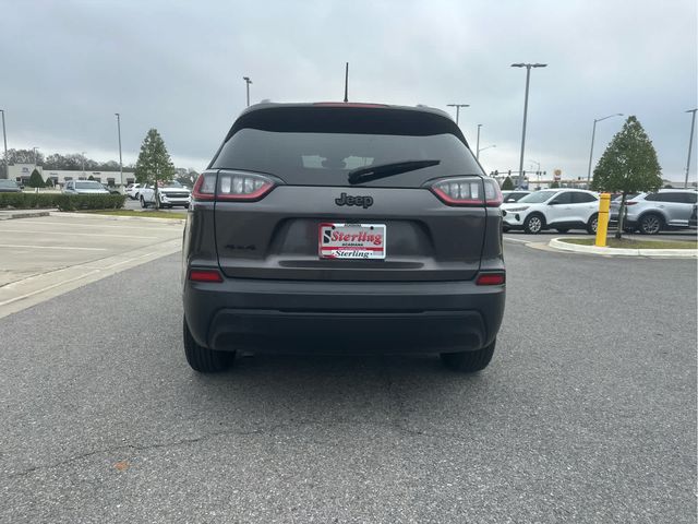 2023 Jeep Cherokee Altitude Lux