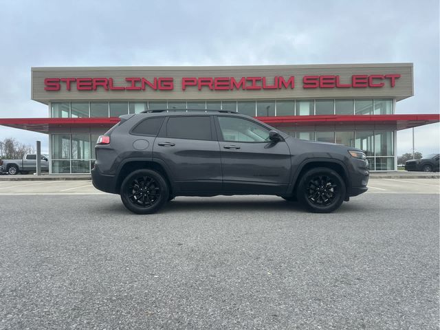 2023 Jeep Cherokee Altitude Lux