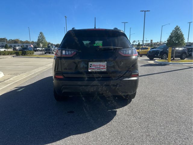 2023 Jeep Cherokee Altitude Lux