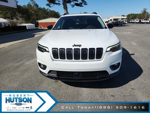 2023 Jeep Cherokee Altitude Lux