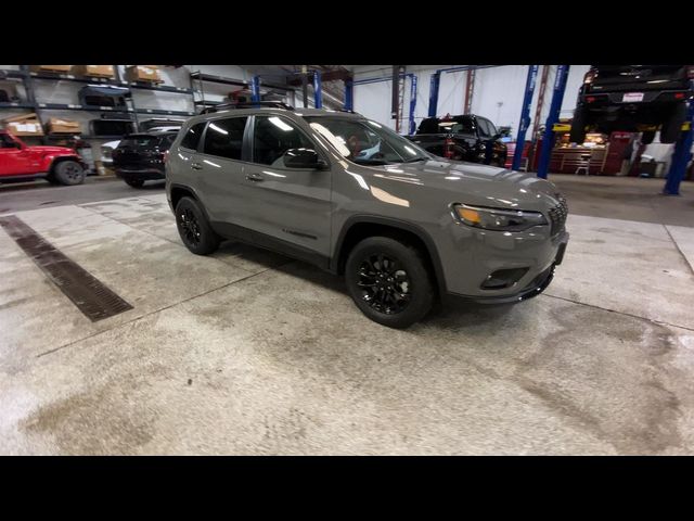 2023 Jeep Cherokee Altitude Lux