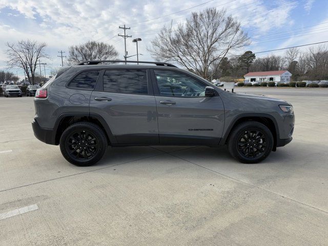 2023 Jeep Cherokee Altitude Lux