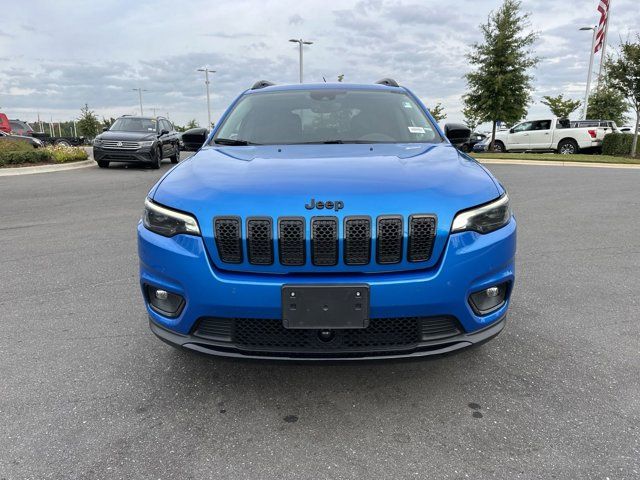 2023 Jeep Cherokee Altitude Lux