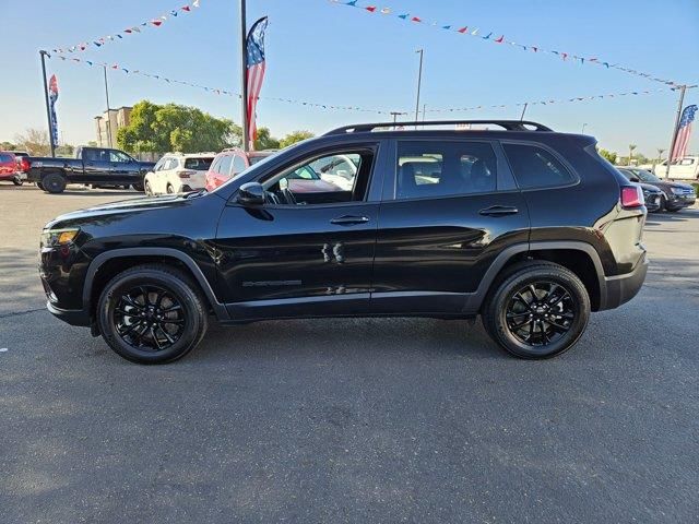 2023 Jeep Cherokee Altitude Lux