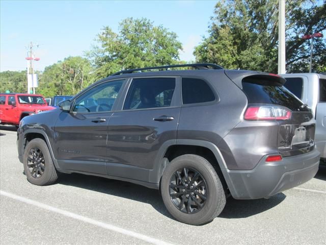 2023 Jeep Cherokee Altitude Lux