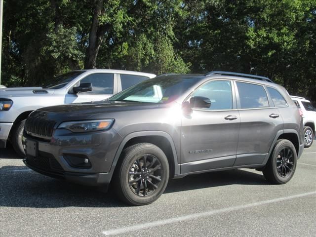 2023 Jeep Cherokee Altitude Lux