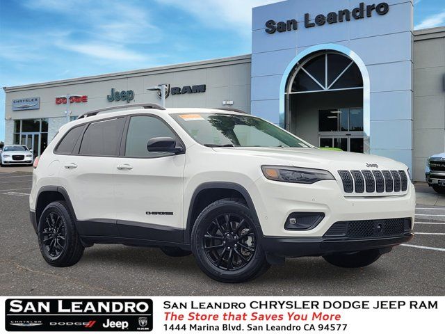 2023 Jeep Cherokee Altitude Lux