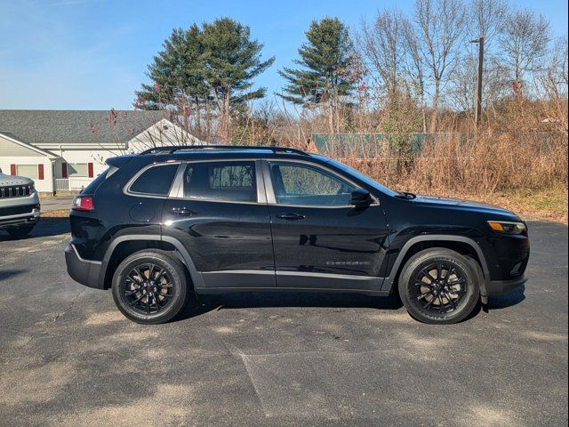 2023 Jeep Cherokee Altitude Lux