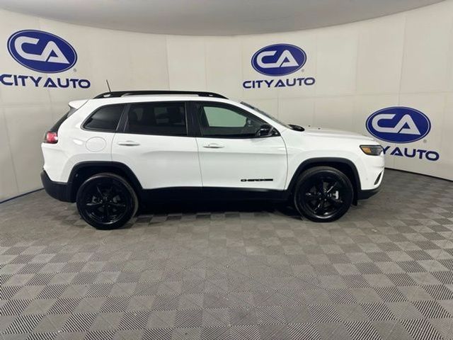 2023 Jeep Cherokee Altitude Lux