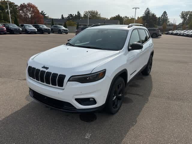 2023 Jeep Cherokee Altitude Lux