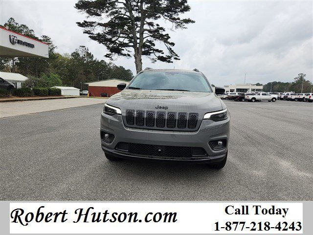 2023 Jeep Cherokee Altitude Lux