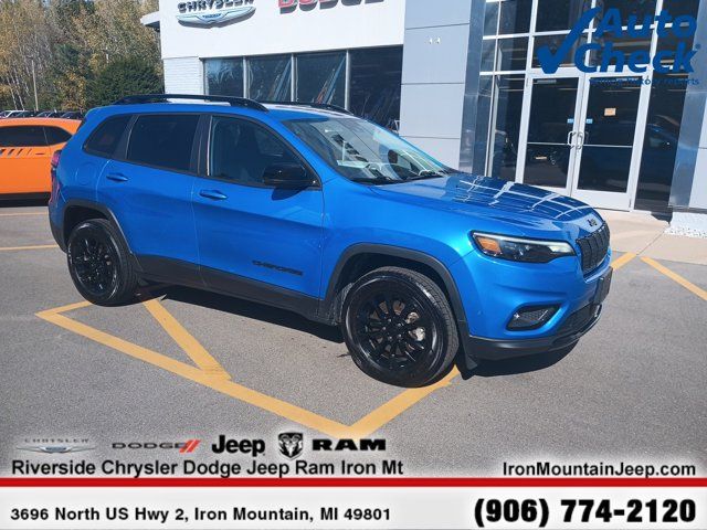 2023 Jeep Cherokee Altitude Lux