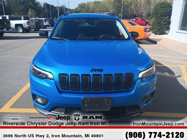 2023 Jeep Cherokee Altitude Lux