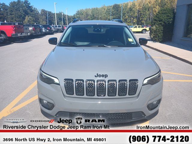 2023 Jeep Cherokee Altitude Lux