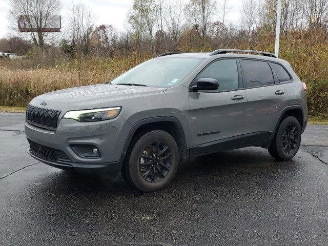 2023 Jeep Cherokee Altitude Lux