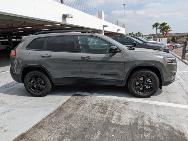 2023 Jeep Cherokee Altitude Lux