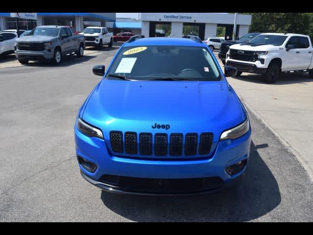 2023 Jeep Cherokee Altitude Lux