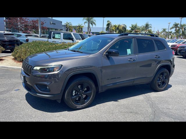 2023 Jeep Cherokee Altitude Lux