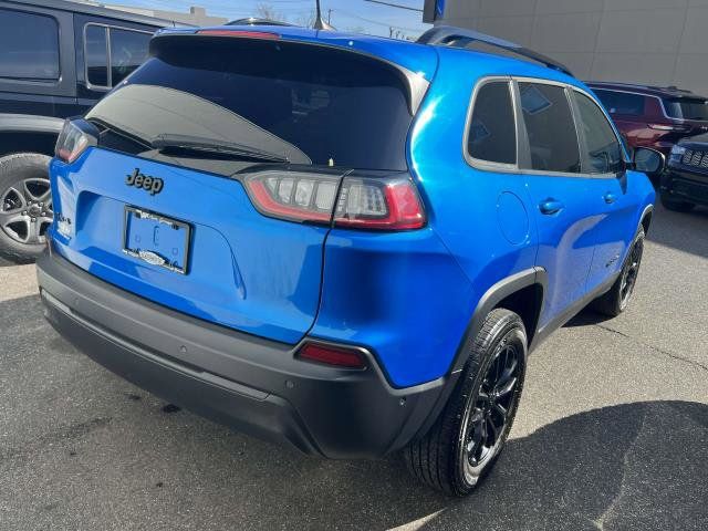 2023 Jeep Cherokee Altitude Lux