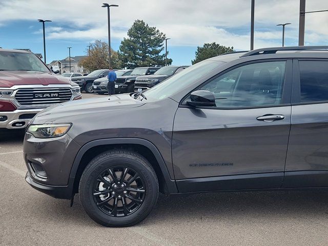 2023 Jeep Cherokee Altitude Lux