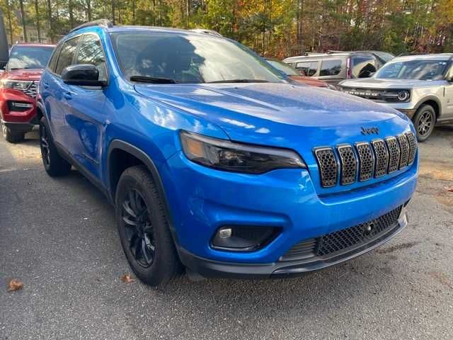 2023 Jeep Cherokee Altitude Lux