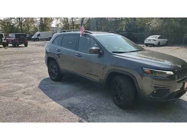 2023 Jeep Cherokee Altitude Lux