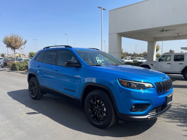 2023 Jeep Cherokee Altitude Lux