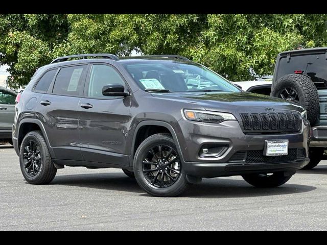 2023 Jeep Cherokee Altitude Lux