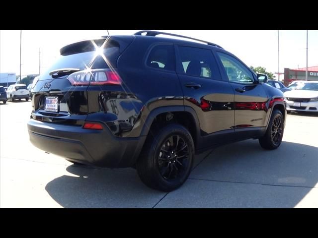 2023 Jeep Cherokee Altitude Lux