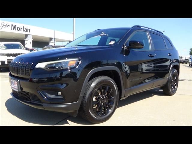 2023 Jeep Cherokee Altitude Lux