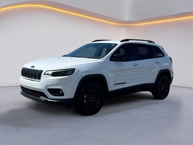 2023 Jeep Cherokee Altitude Lux