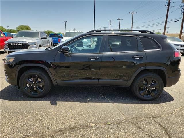 2023 Jeep Cherokee Altitude Lux