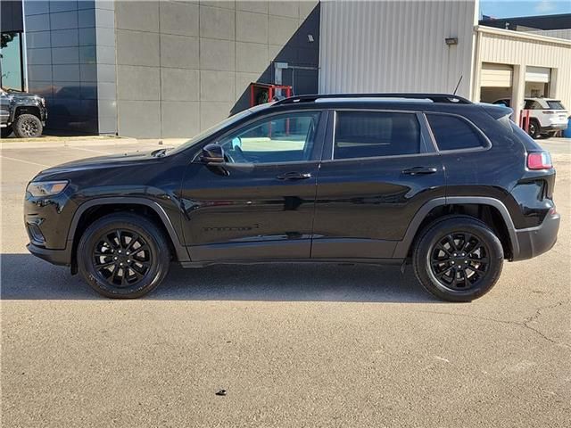 2023 Jeep Cherokee Altitude Lux