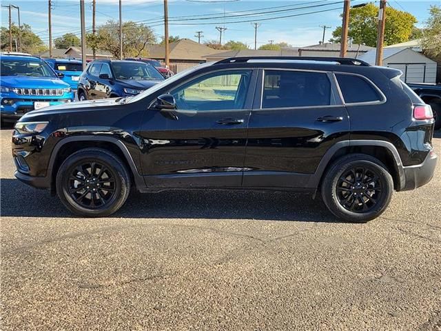 2023 Jeep Cherokee Altitude Lux