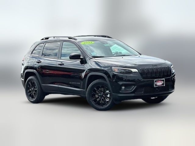 2023 Jeep Cherokee Altitude Lux