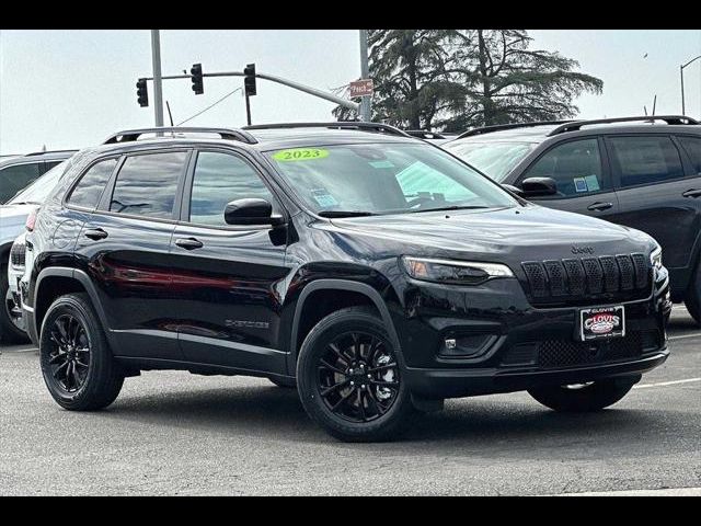 2023 Jeep Cherokee Altitude Lux