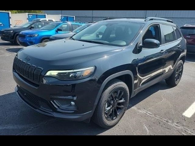 2023 Jeep Cherokee Altitude Lux