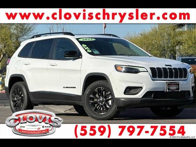 2023 Jeep Cherokee Altitude Lux