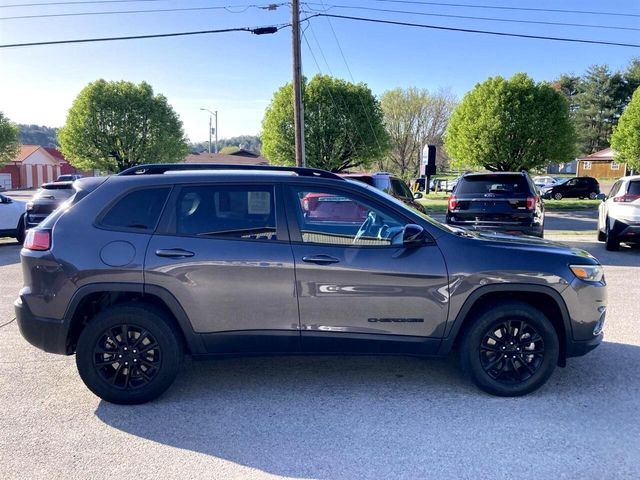 2023 Jeep Cherokee Altitude Lux