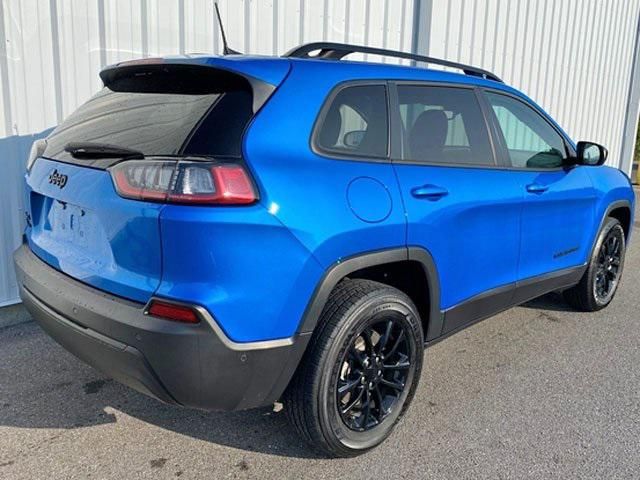 2023 Jeep Cherokee Altitude Lux