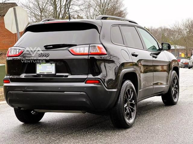 2023 Jeep Cherokee Altitude Lux