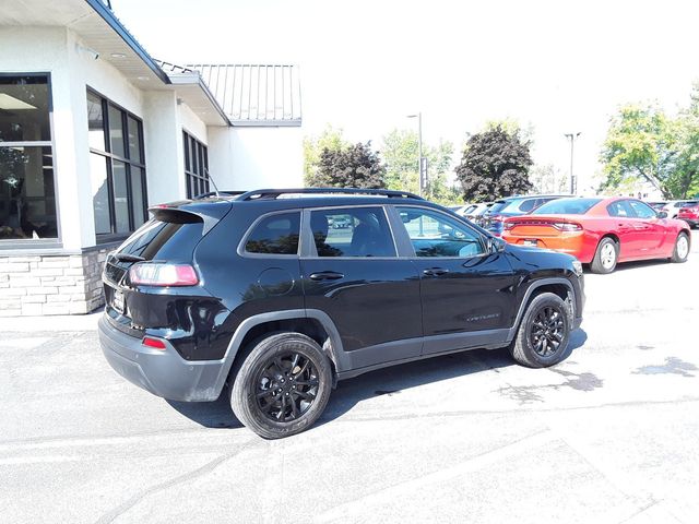 2023 Jeep Cherokee Altitude Lux