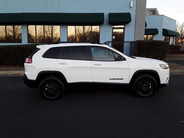 2023 Jeep Cherokee Altitude Lux