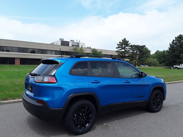 2023 Jeep Cherokee Altitude Lux
