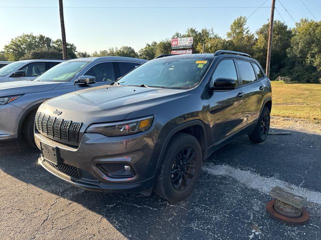 2023 Jeep Cherokee Altitude Lux